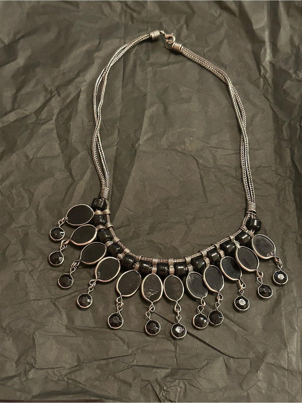 Black Statement Bib Necklace - Elegant Women's Jewelry - Picture 2 of 3